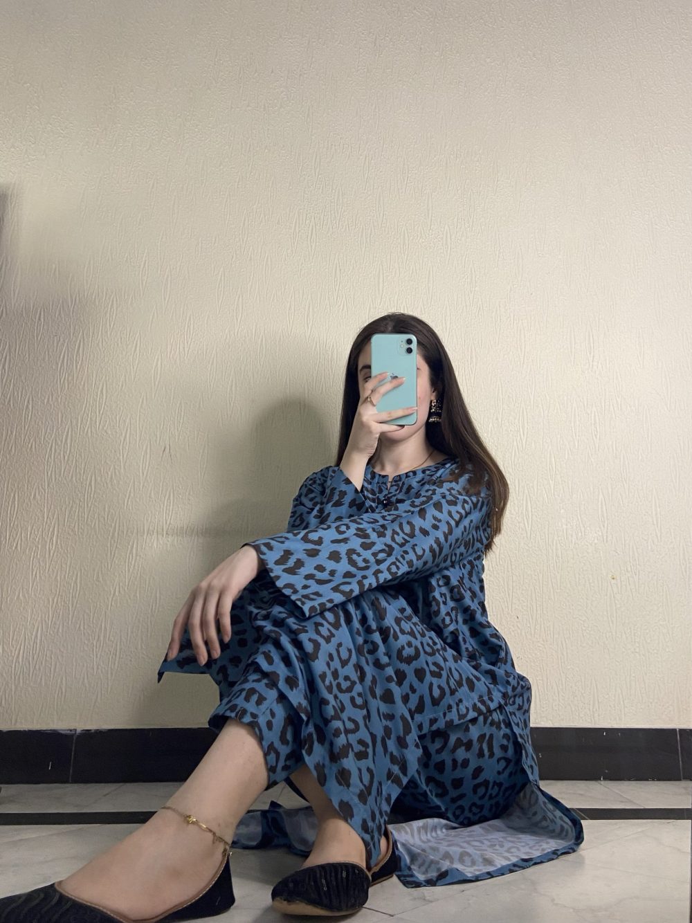 Indigo - Image 4